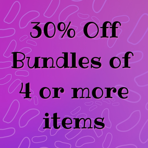 Astronaut Cat Pin - Cat on Saturn - Picture 2 of 2